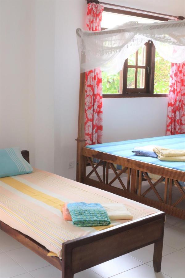 Long Beach Guest House Hikkaduwa Exterior photo